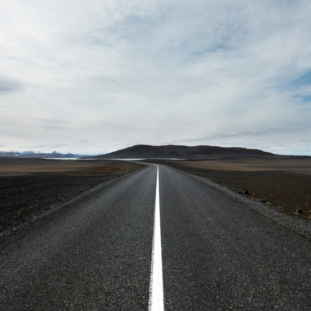 Continuous white line