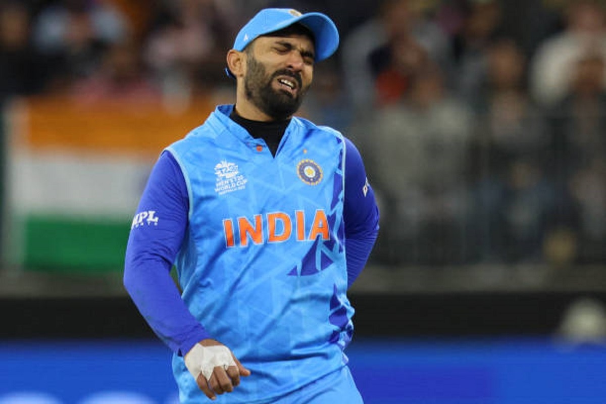 दिनेश कार्तिक