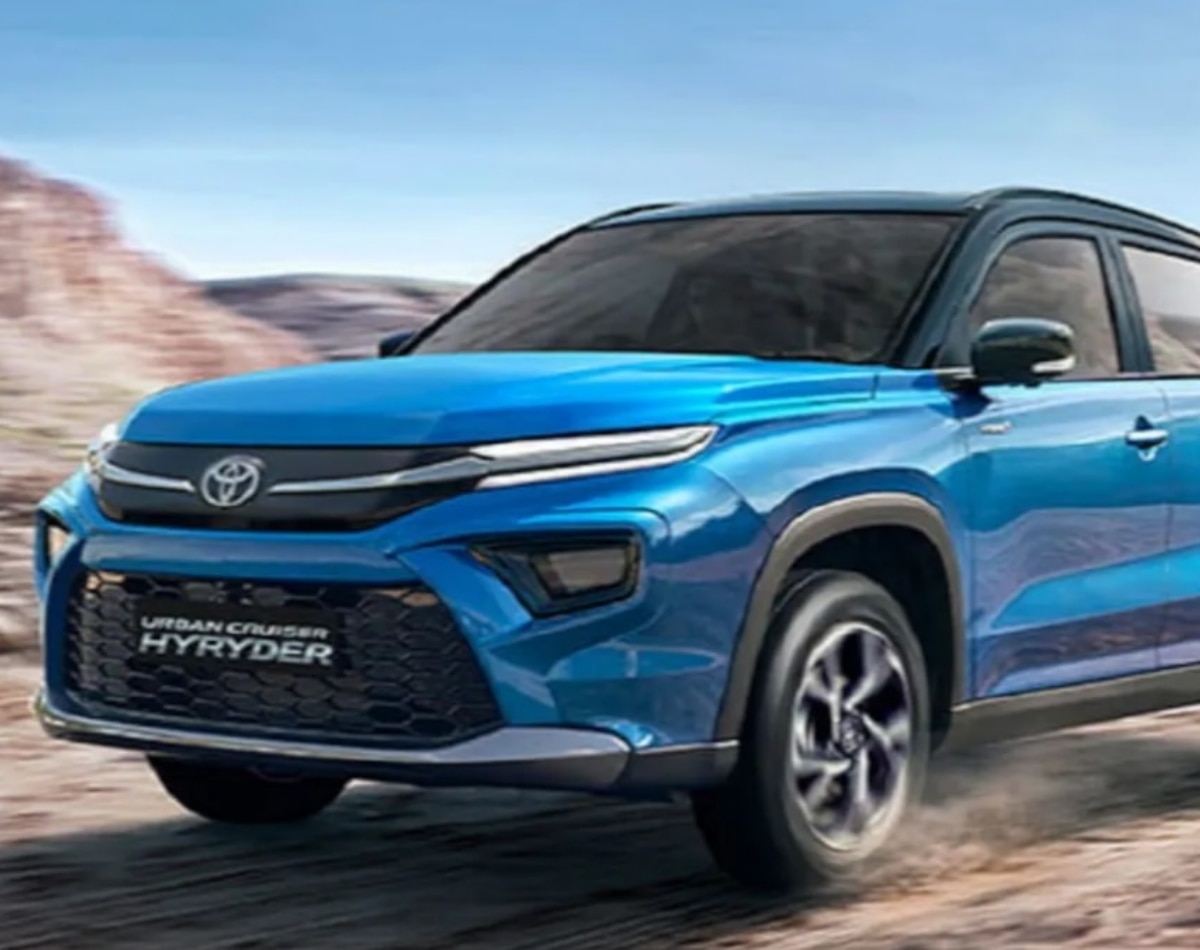 Toyota की ये कार लिस्ट में शामिल