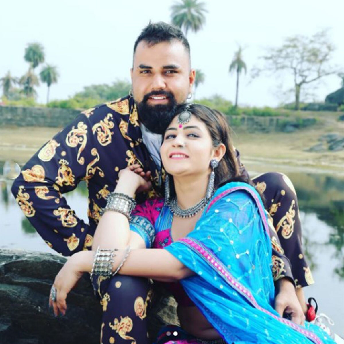 गोरी नागोरी-सनी चौधरी