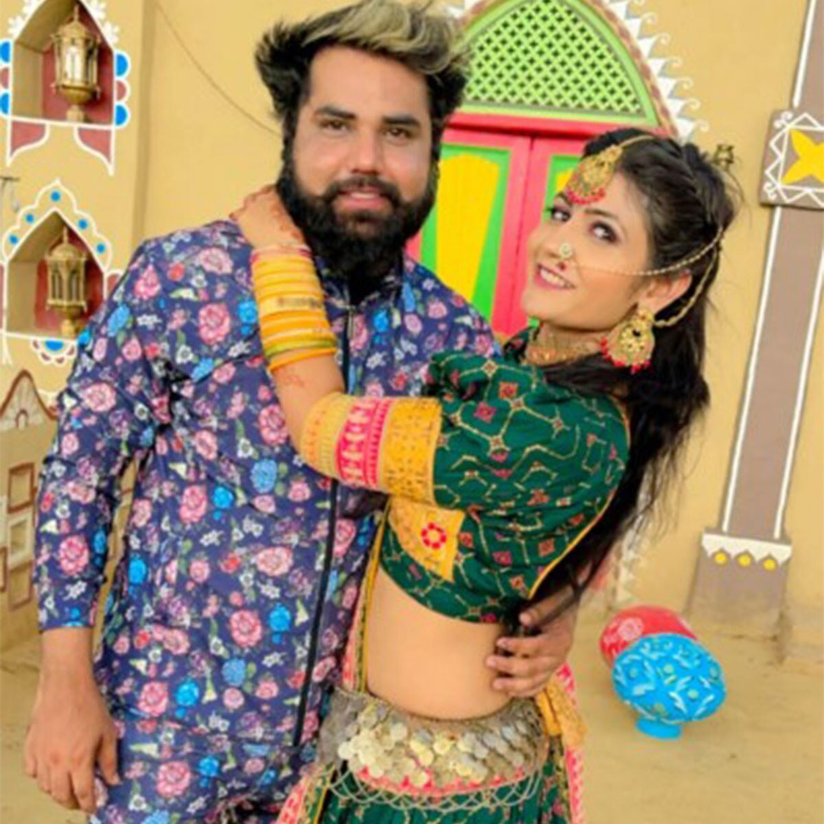 गोरी नागोरी-सनी चौधरी