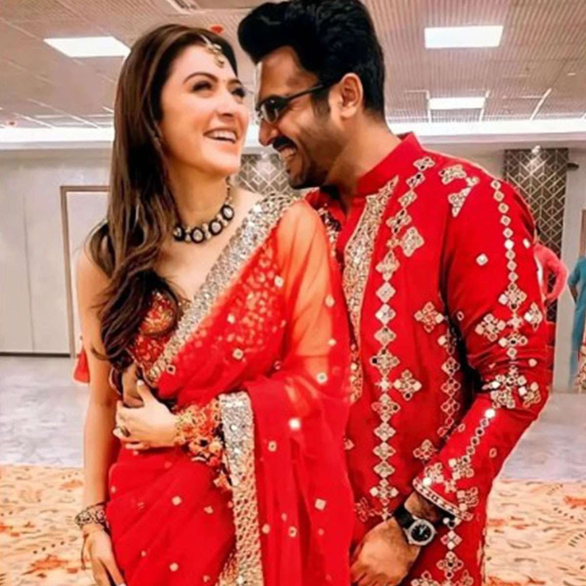 हंसिका मोटवानी