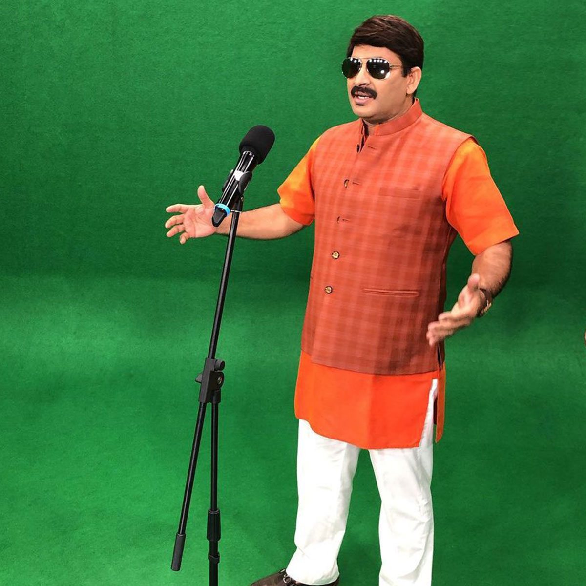 मनोज तिवारी