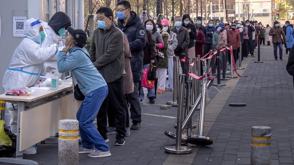 चीन में कोरोना से 11 महीने में 29889 की हो चुकी मौत