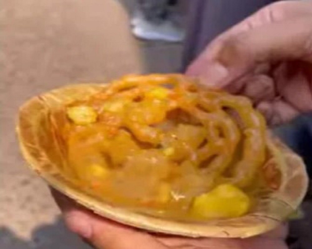 Jalebi-Allo ki sabzi