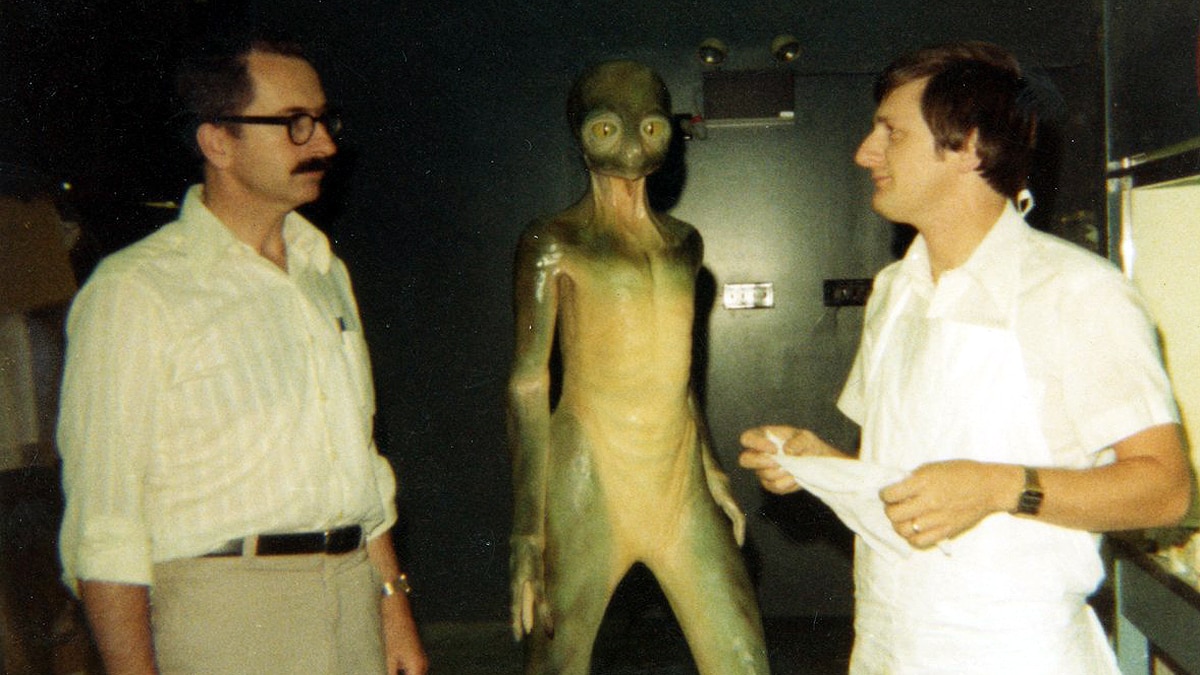 If Dinosaurs Live Today