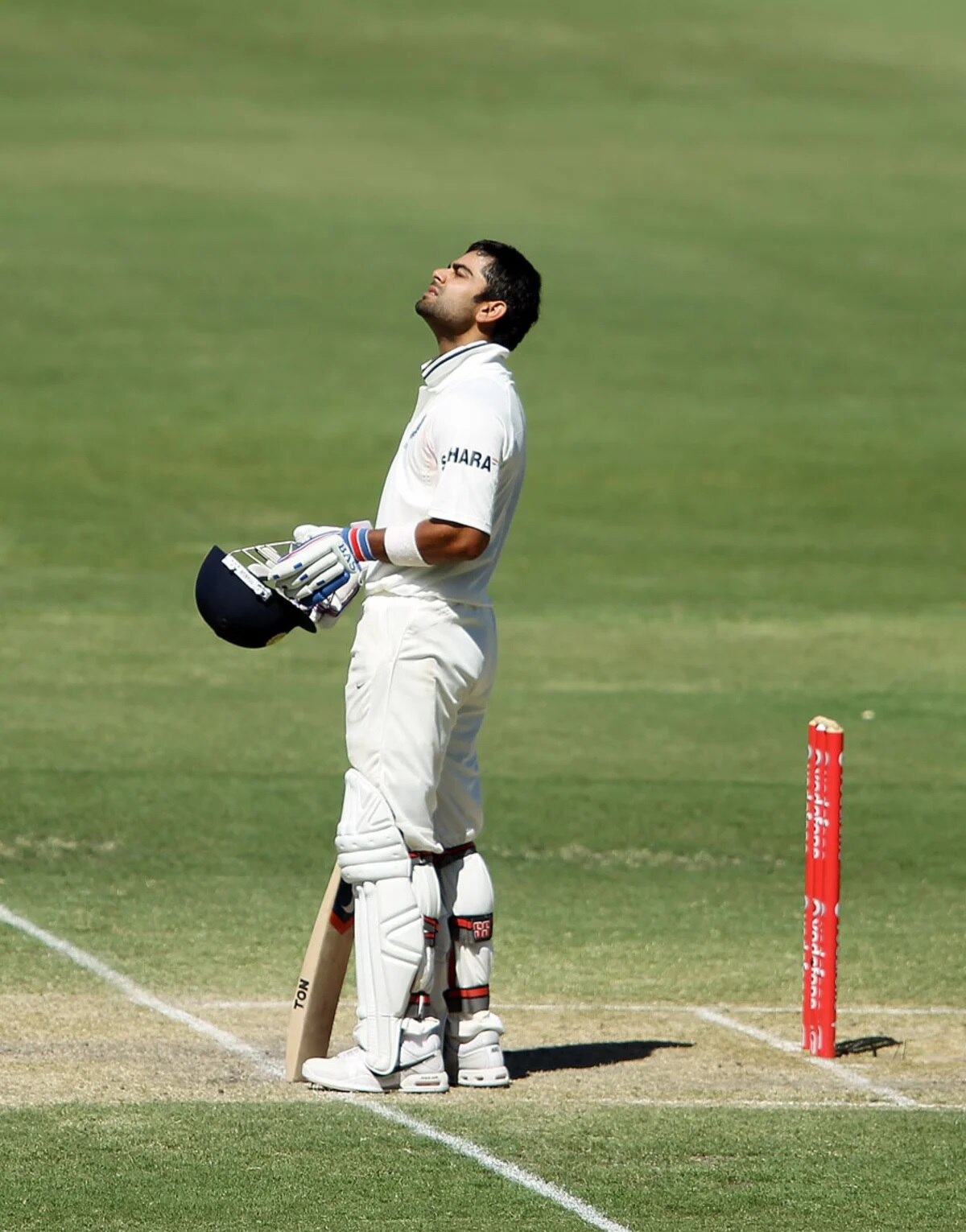 कोहली शतक के बाद