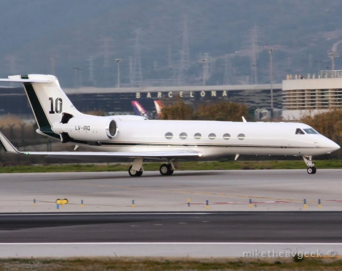 मेसी के पास 100 करोड़ का प्राइवेट जेट