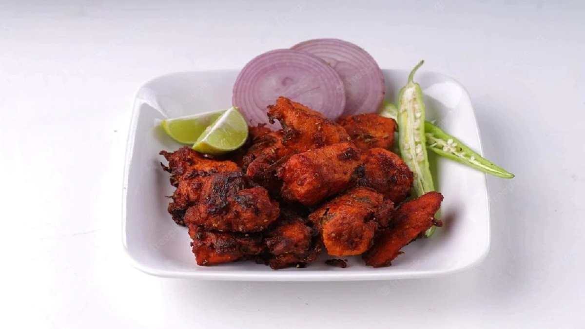 Nimbu Hari Mirch Chicken Tikka Dry