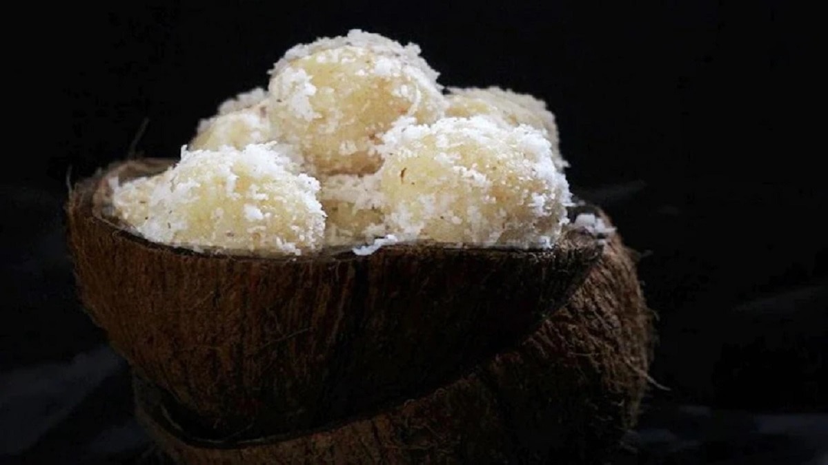 Nariyal Laddu Recipe