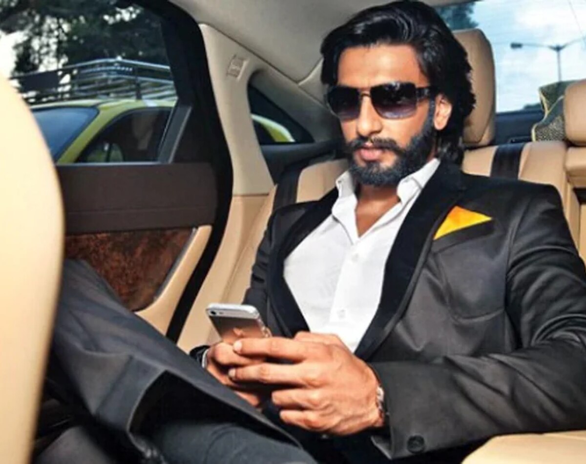 Ranveer-Akshay के पास एड की भरमार