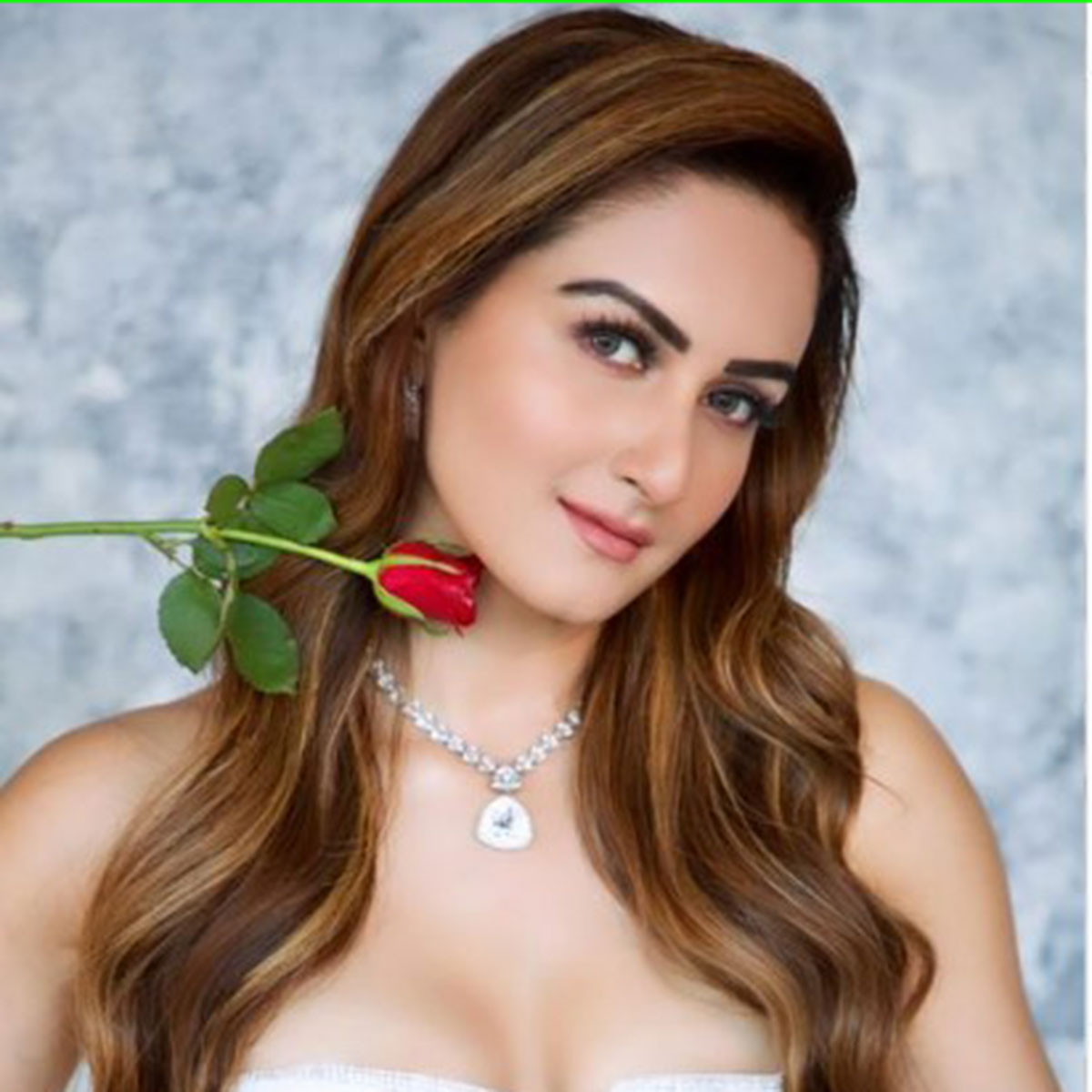 जारा येस्मिन