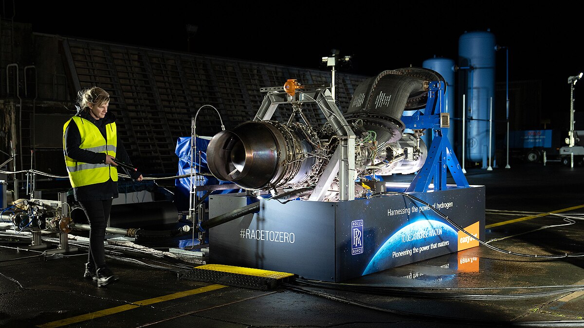 World's First Hydrogen Fueled Aircraft Engine