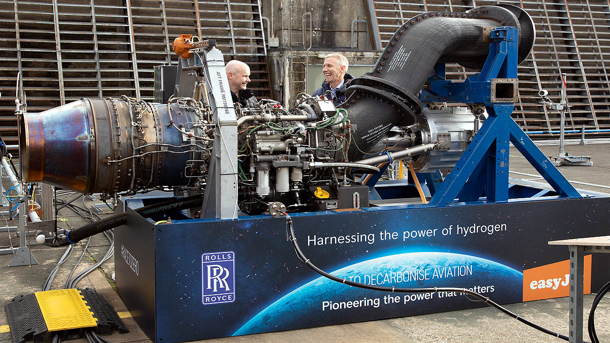 World's First Hydrogen Fueled Aircraft Engine