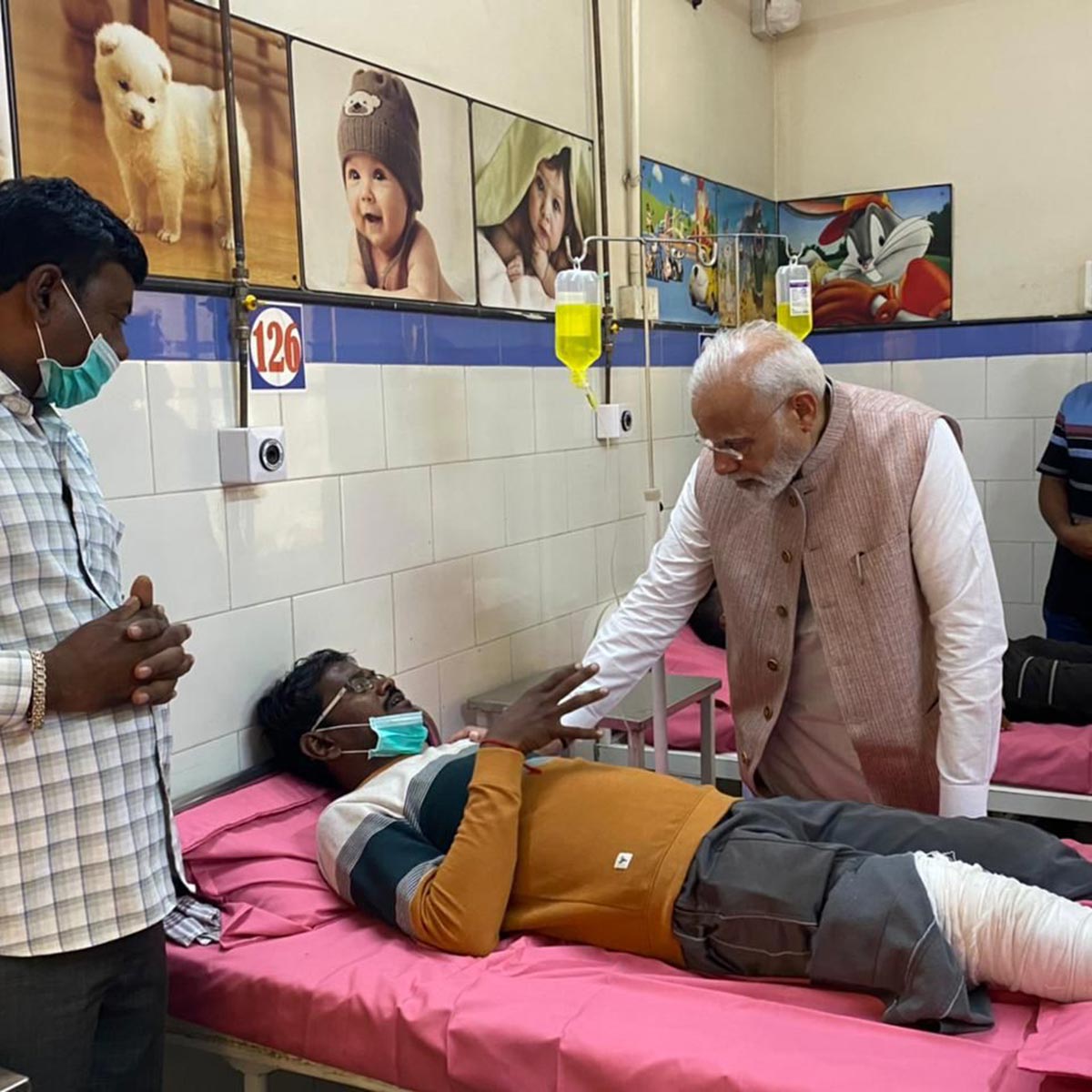 मोरबी में पीएम मोदी