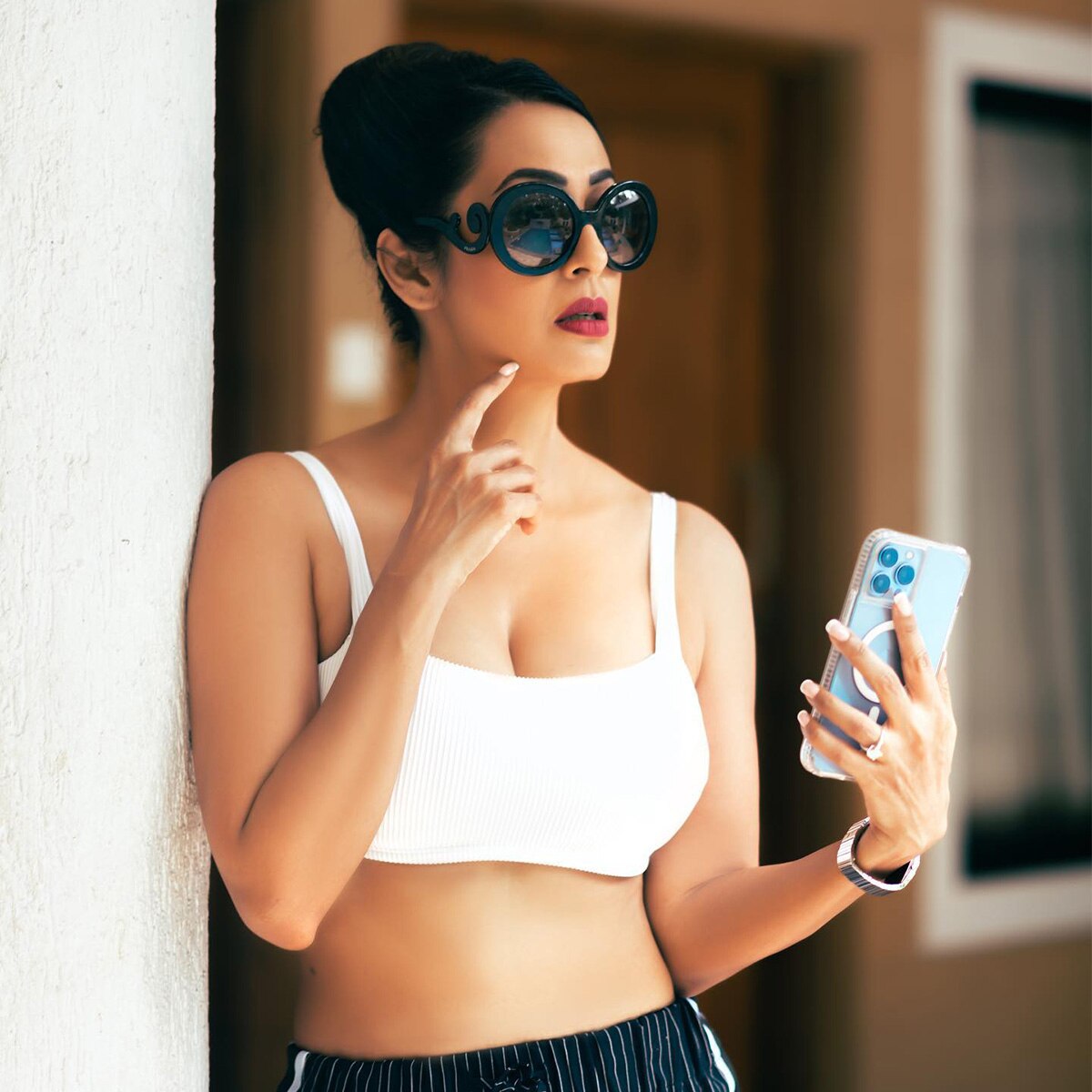 कश्मीरा शाह