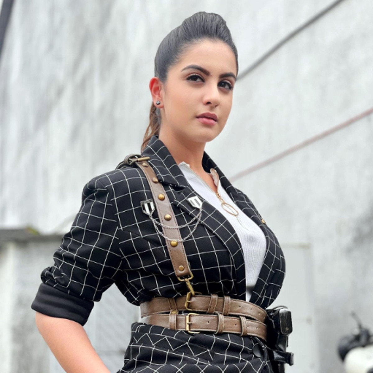 तुनिशा शर्मा 