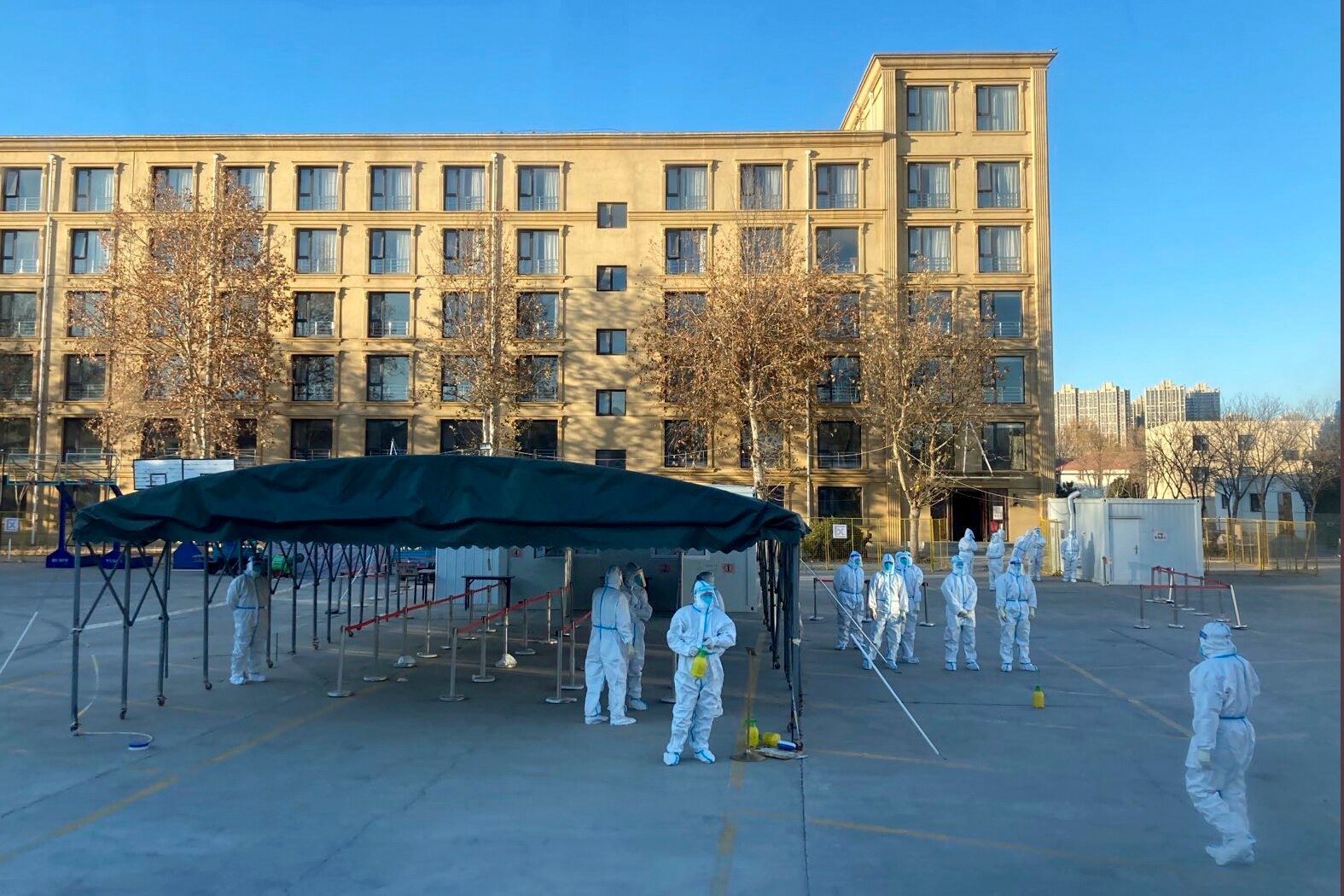 90 दिनों में चीन की 60 फीसदी आबादी कोरोना संक्रमित होने की आशंका 