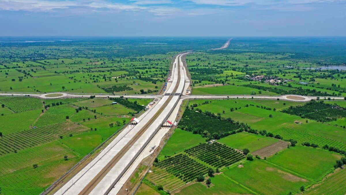 'नागपुर मेट्रो के पहले चरण' का उद्घाटन