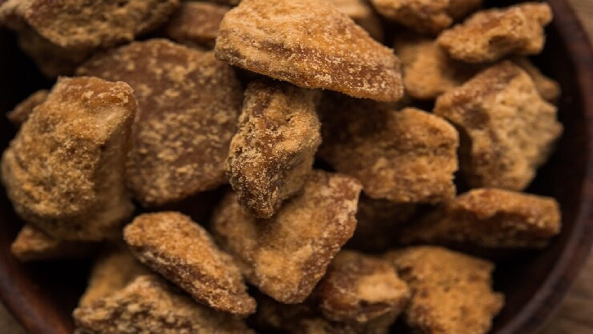 Dishes made up of jaggery