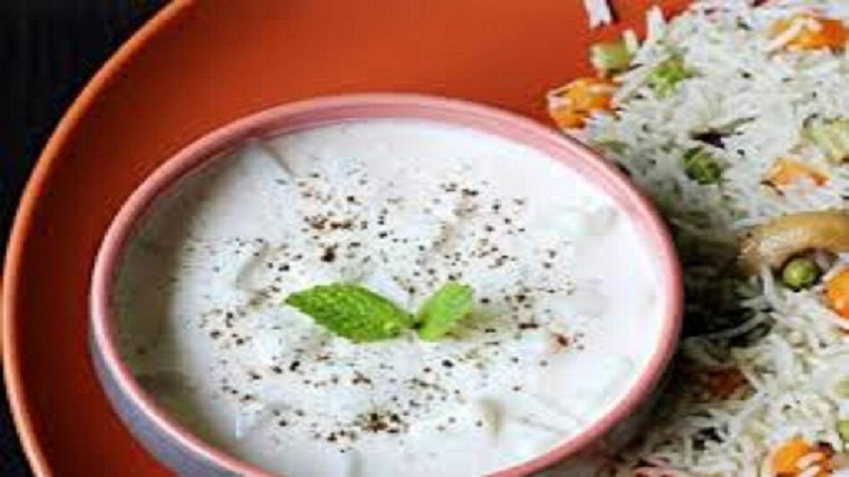 Besan Gatta Raita