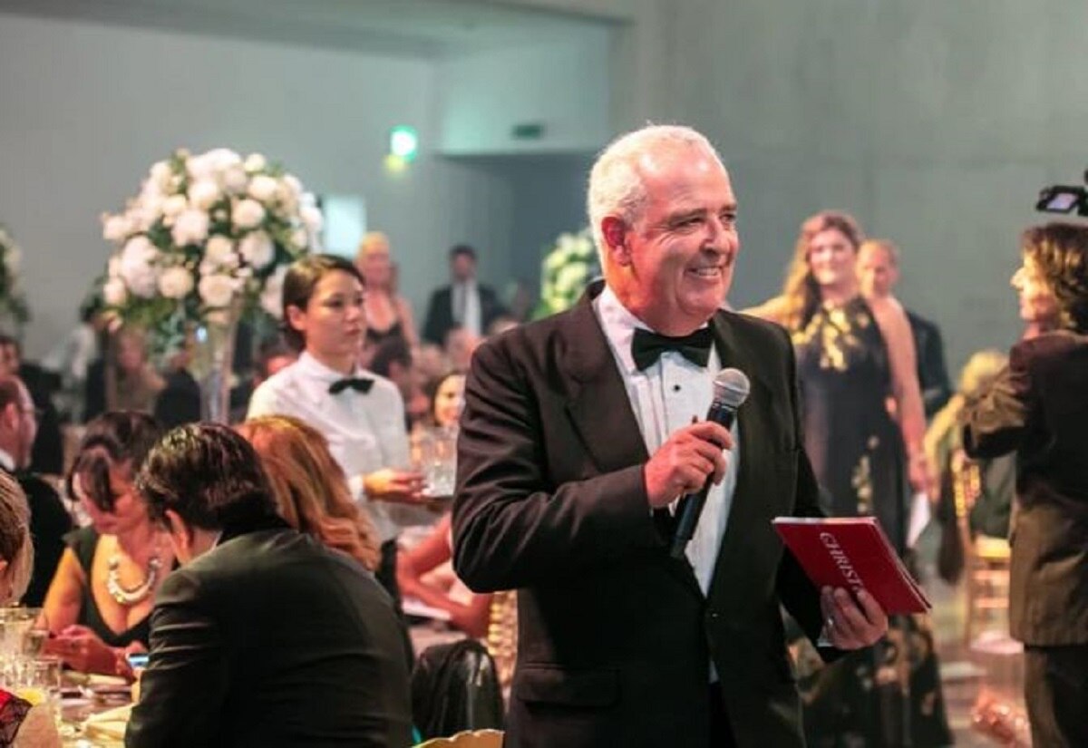 ह्यूज एडमीड्स