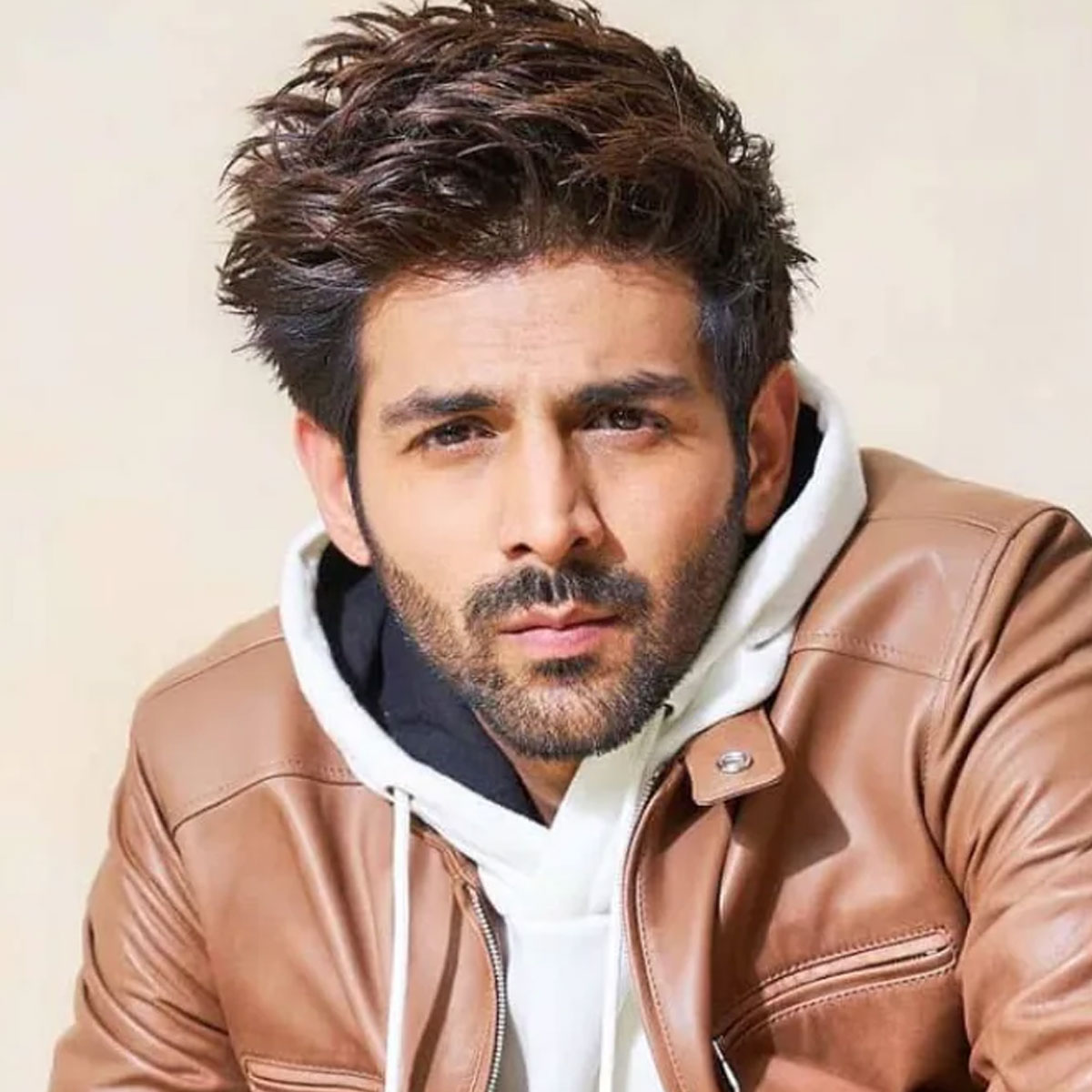 कार्तिक आर्यन