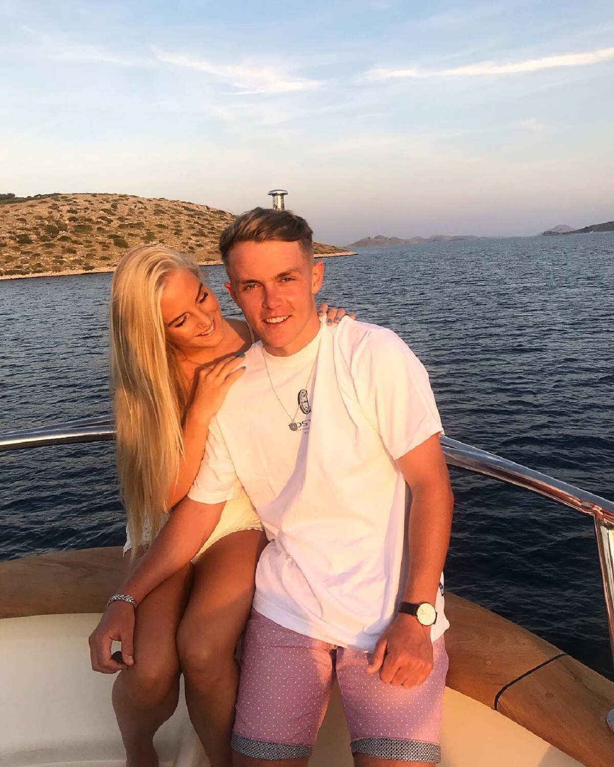 सैम कुरेन और इसाबेला