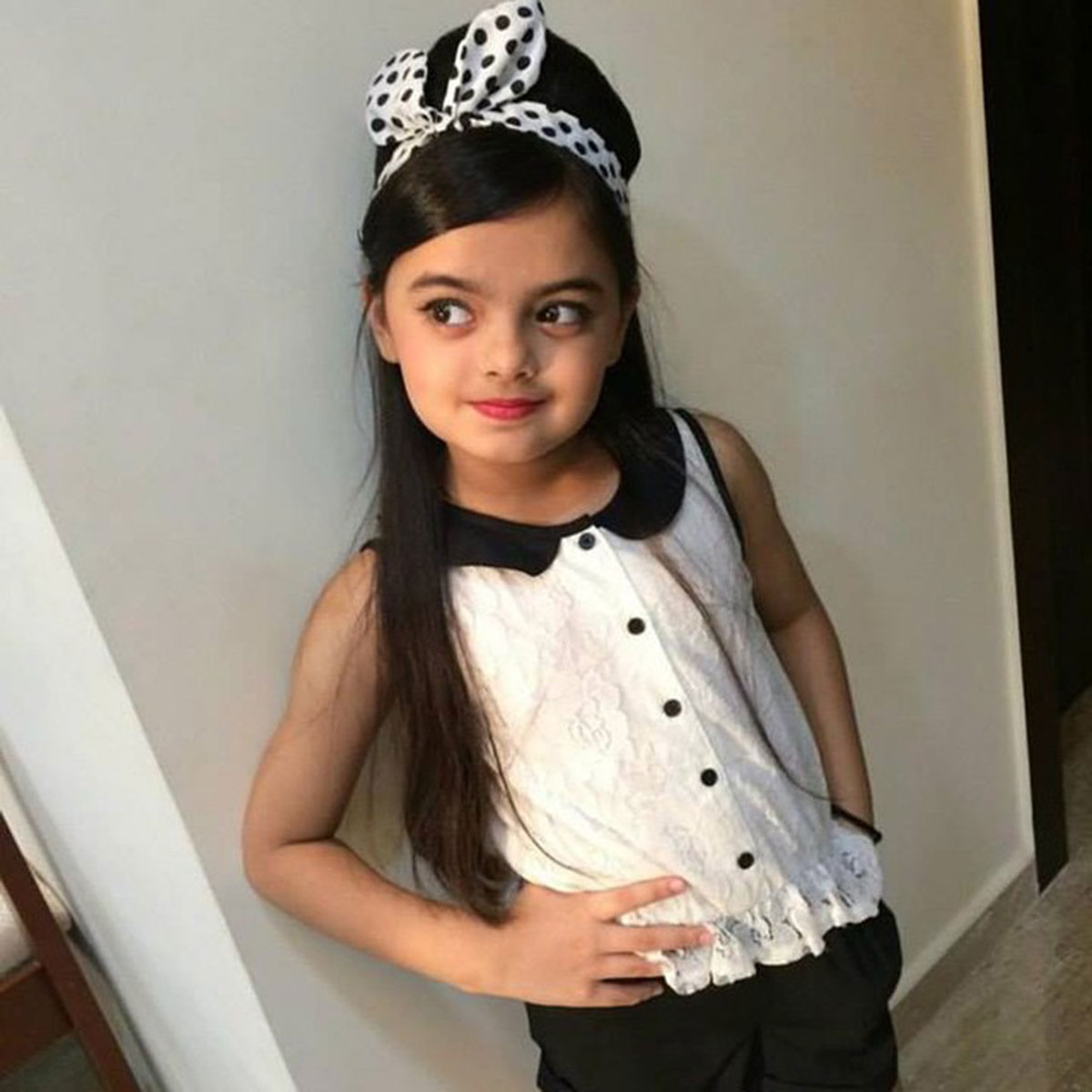 रुहानिका