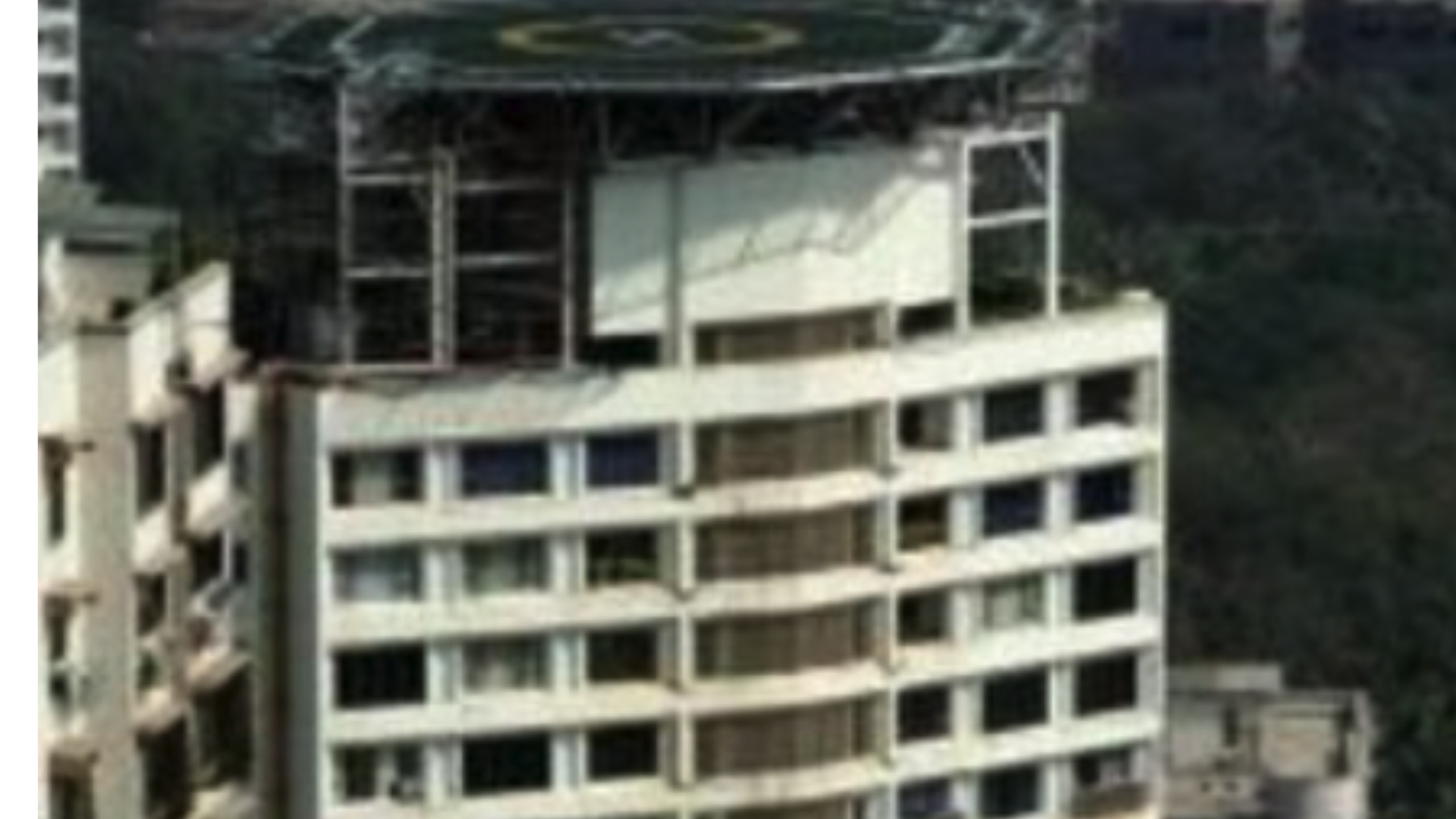 विदेशी डेकोरेटर ने किया है डिजाइन