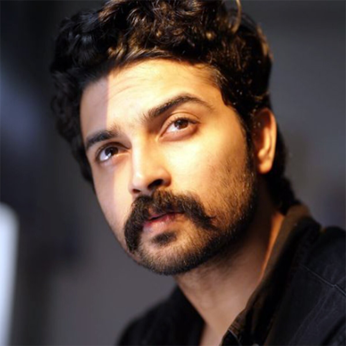 देव मोहन