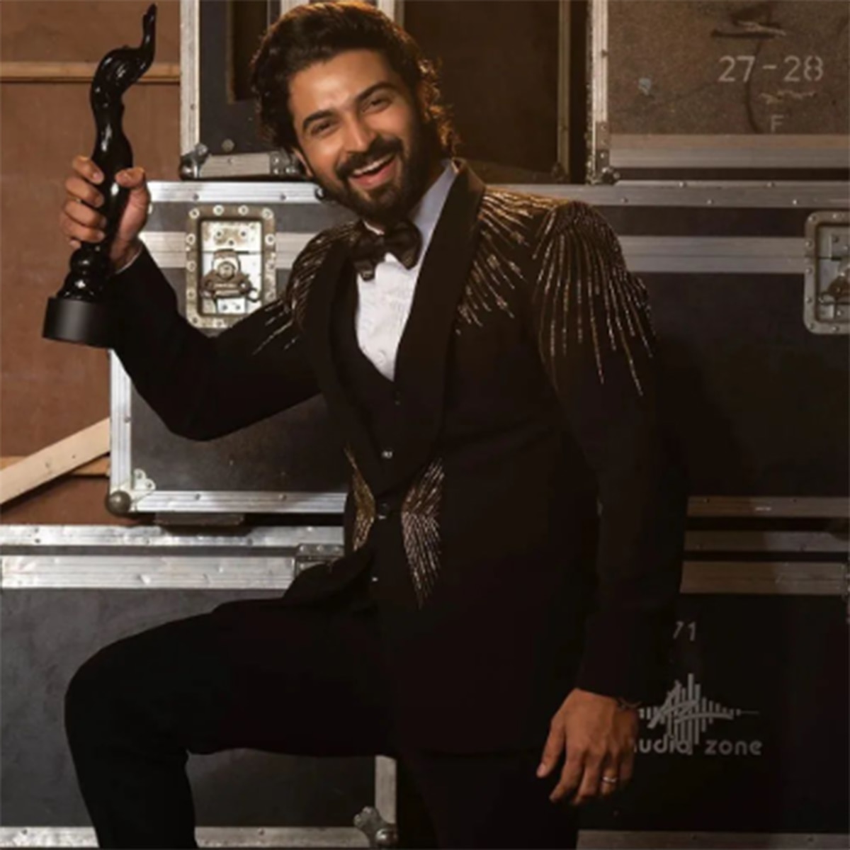 देव मोहन