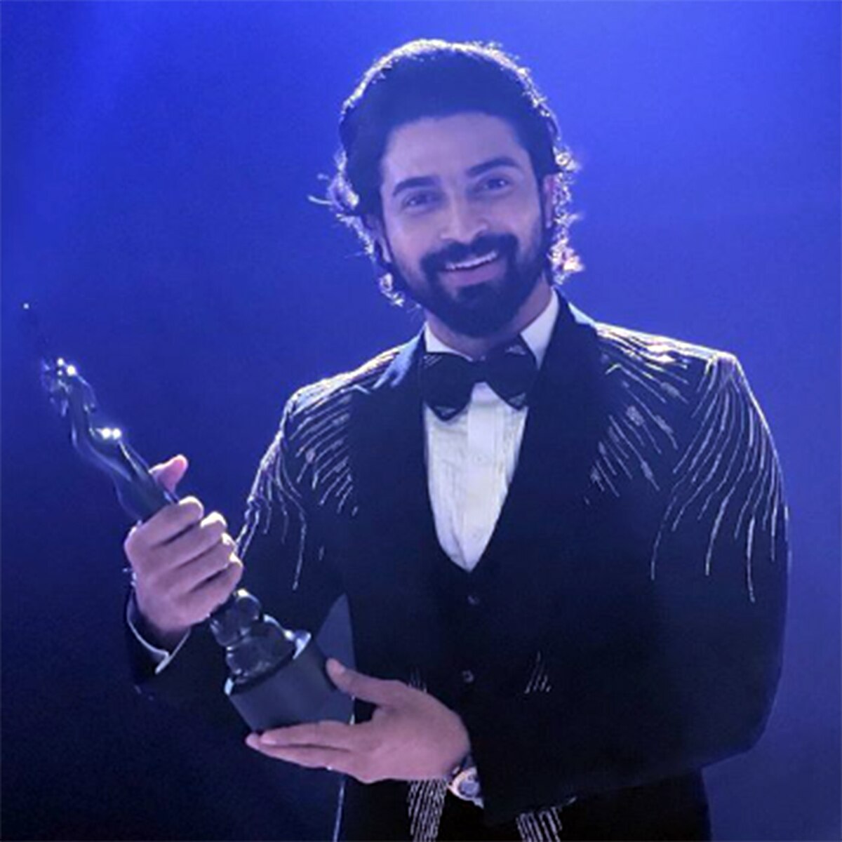 देव मोहन