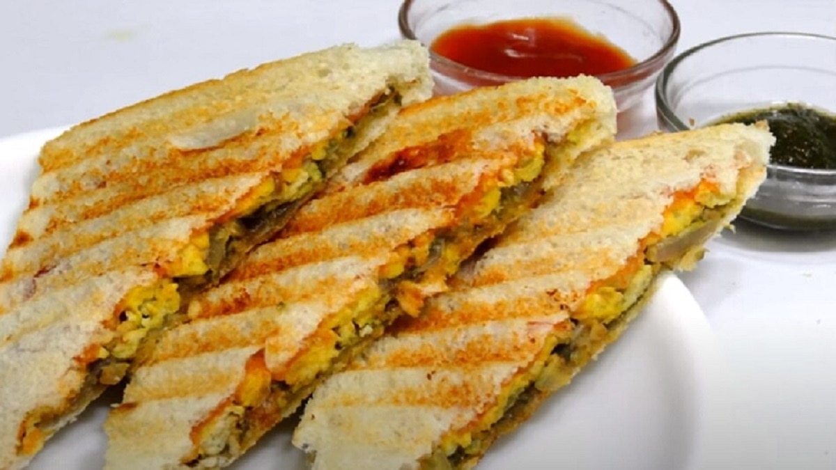 Egg Bhurji Sandwich