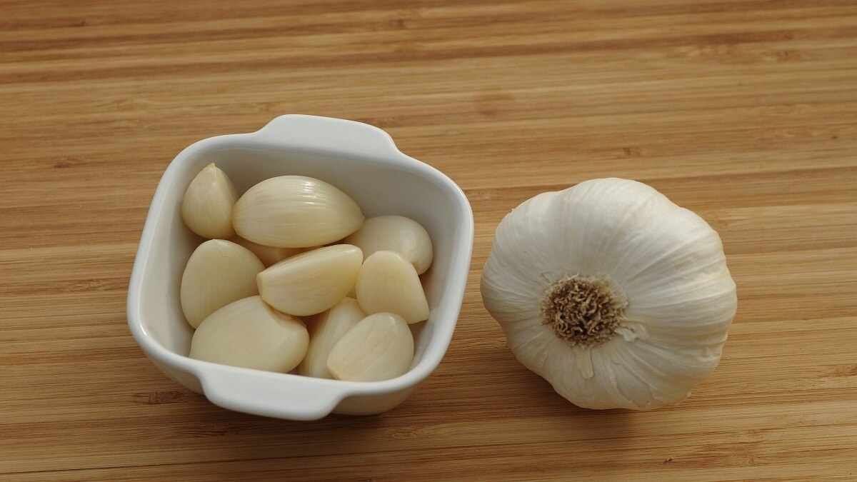 Garlic Peeling Hacks