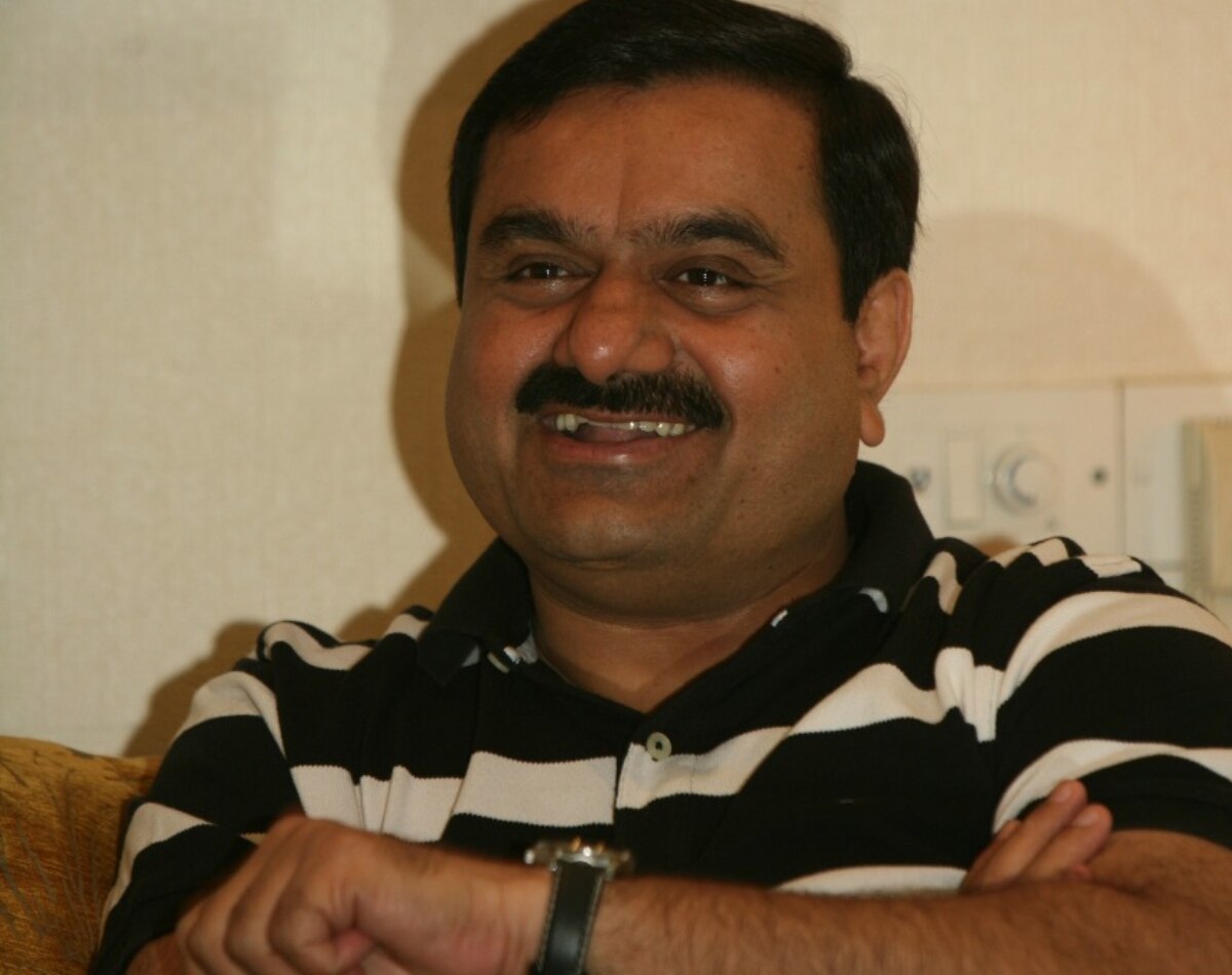 2022 में इतनी बढ़ी अडानी की दौलत