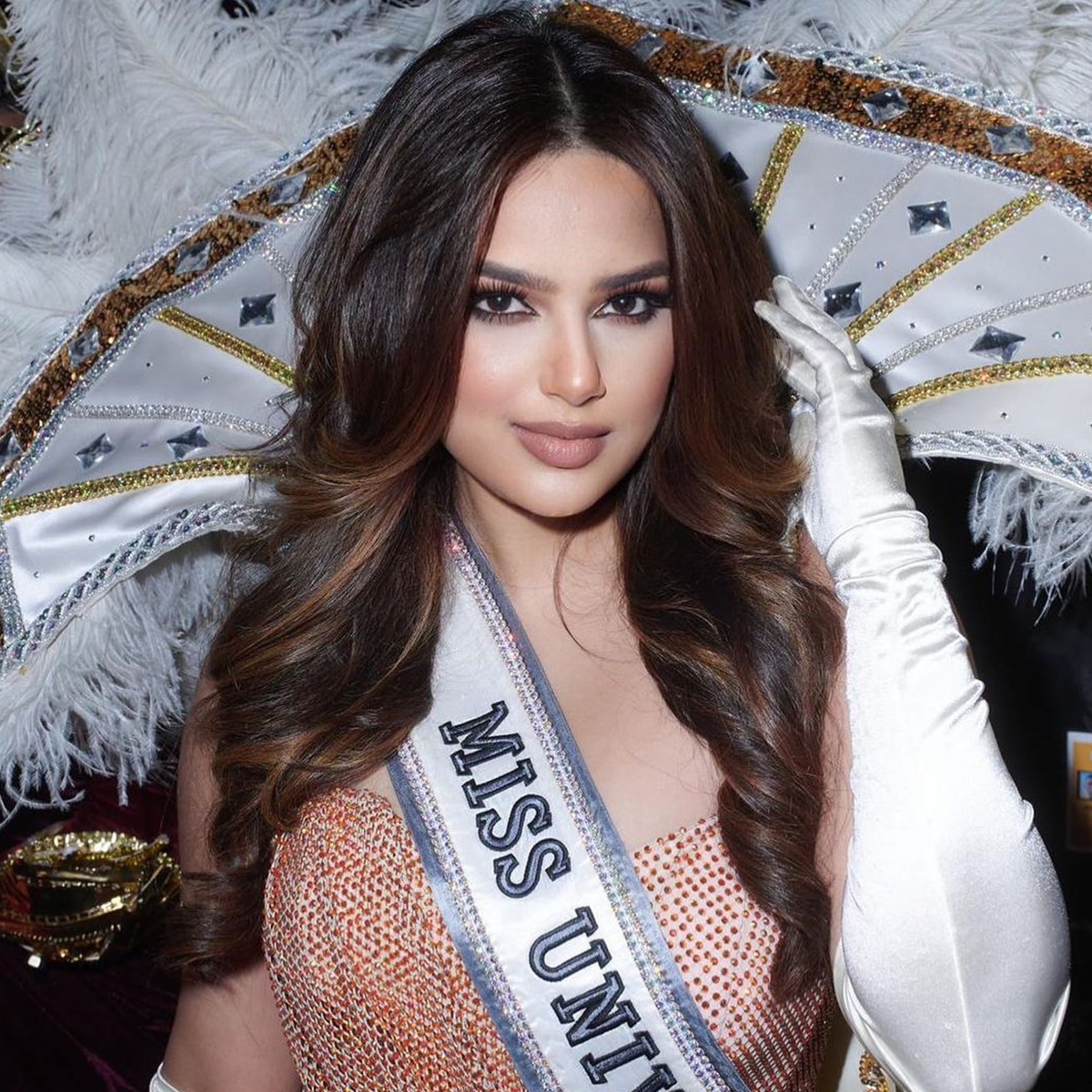 हरनाज संधू