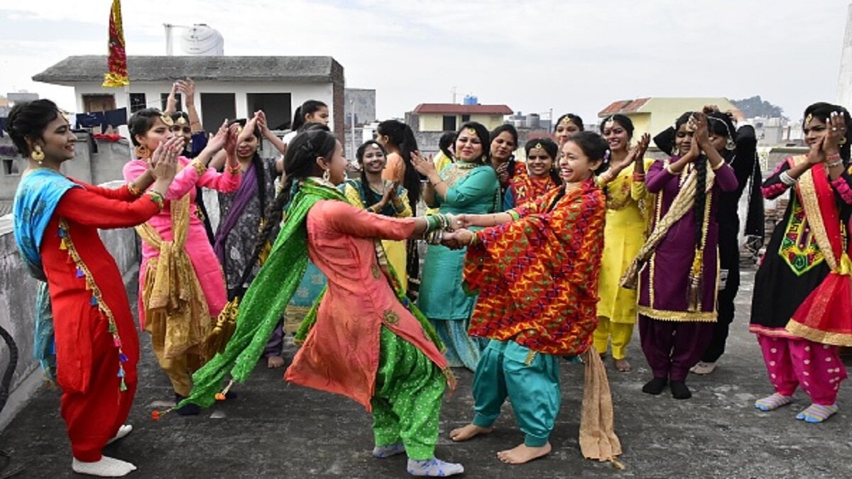 Lohri Whatsapp Messages (Image:Getty)