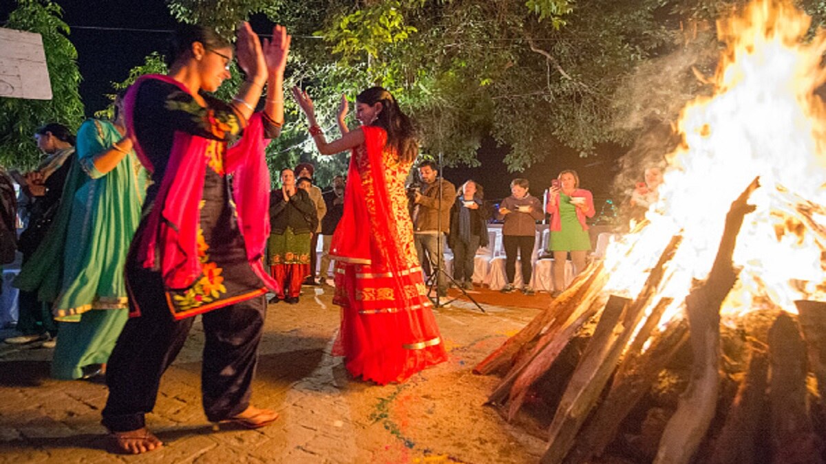 lohri Wishes (Image: Getty)