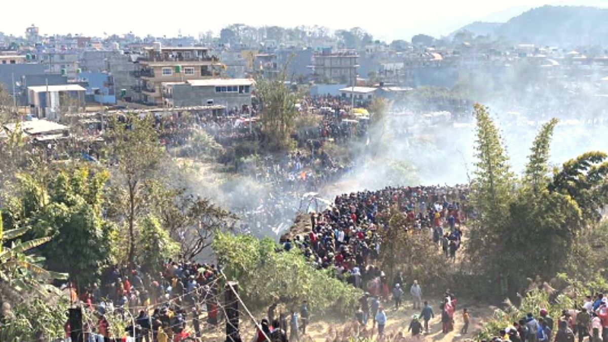 14 दिन पहले ही हुआ था एयरपोर्ट का उद्घाटन 