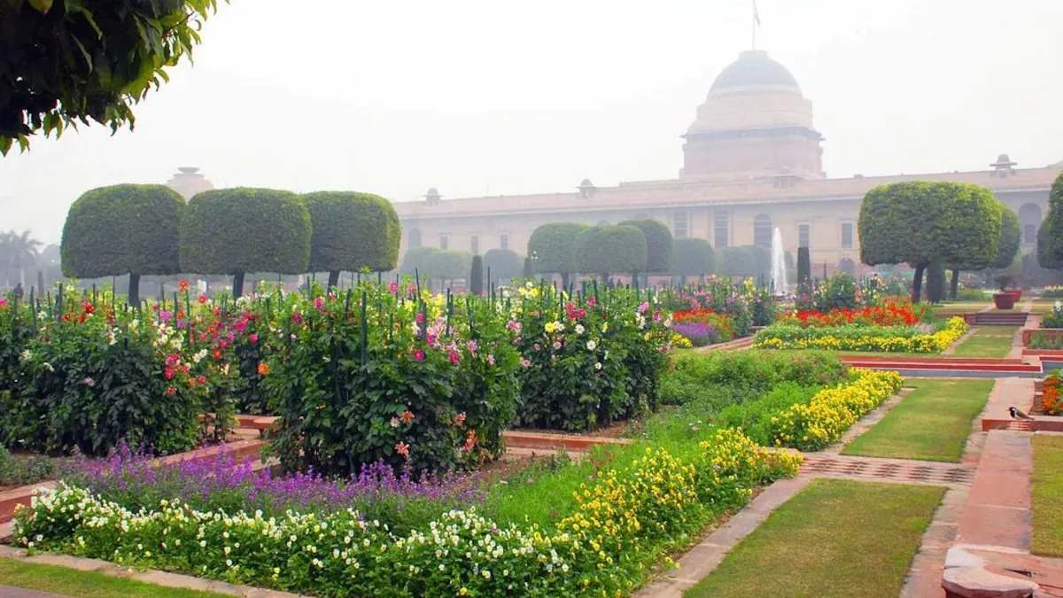 Mughal Garden renamed as Amrit Udyan