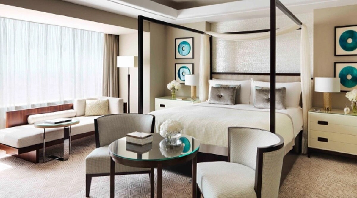 फोर सीजन्स होटल