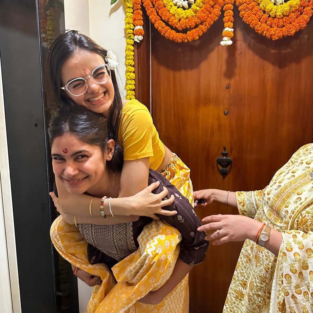 रुहानिका धवन