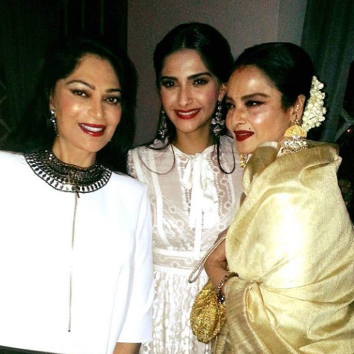 (Photos: Simi Garewal Instagram)