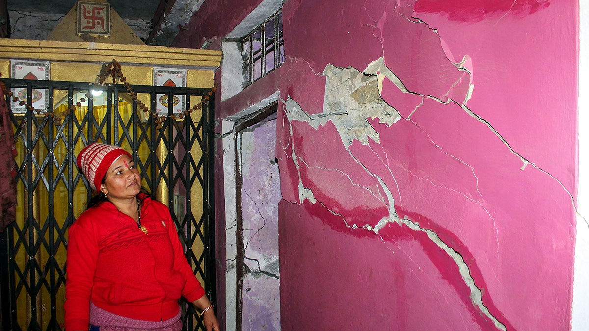 Cracks in Houses of Karnaprayag Rudraprayag