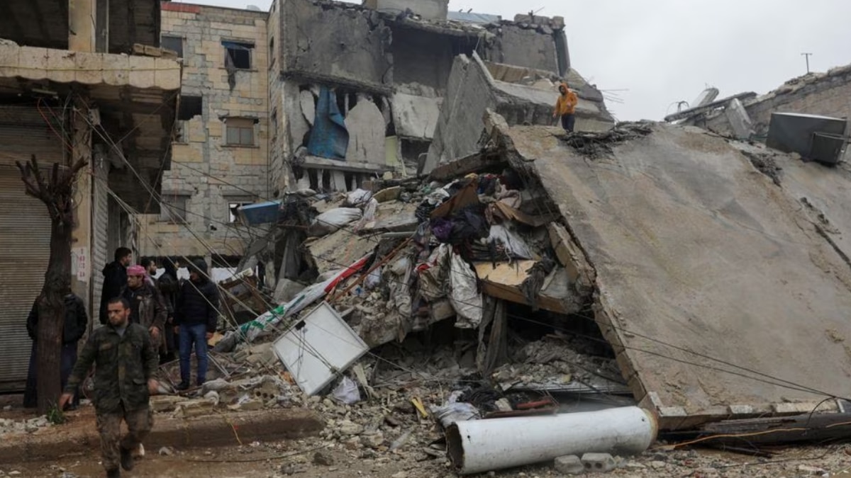 विनाशकारी तीव्रता से आया भूकंप