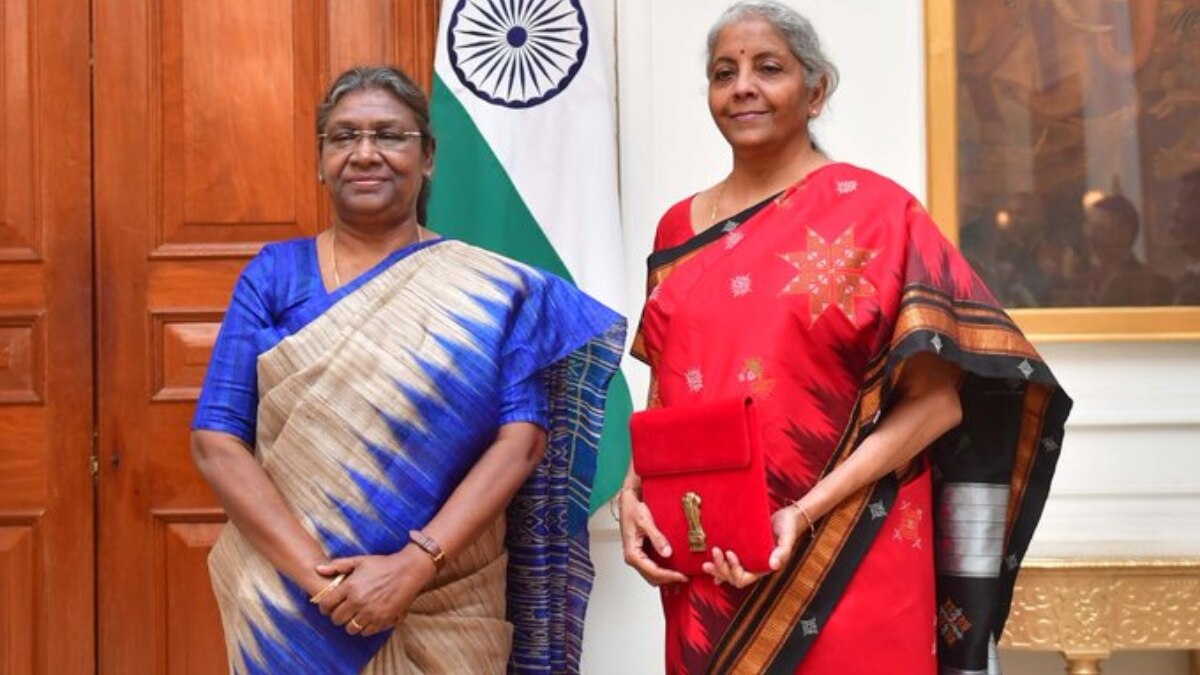 राष्ट्रपति द्रोपदी मुर्मू से की मुलाकात