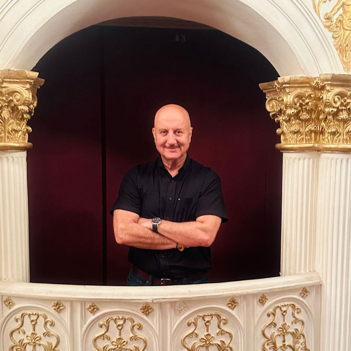 अनुपम खेर