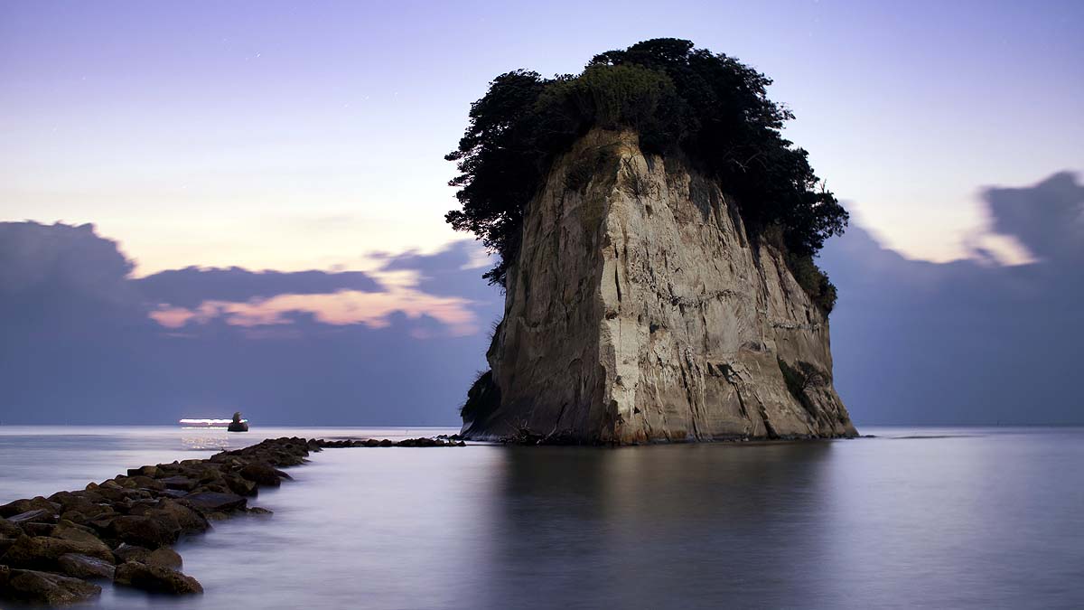 How Many Islands Japan Have?