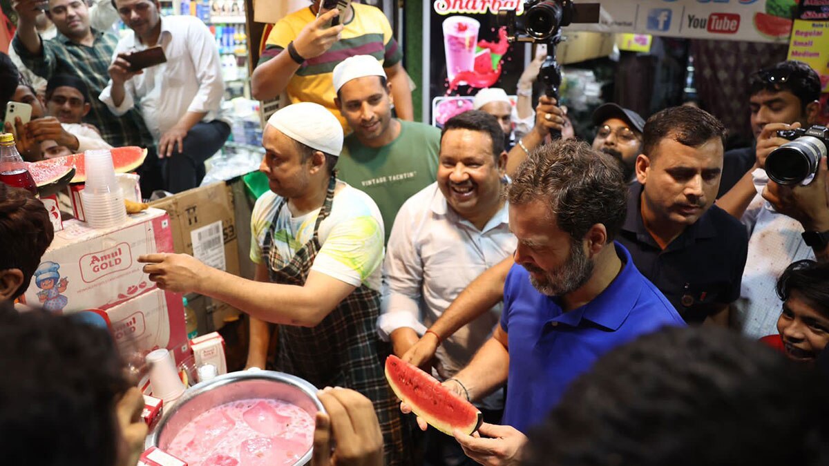 दिल्ली की गलियों में घूमे राहुल गांधी